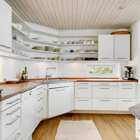 بيت للعطل 6 Bedroom Gorgeous In جيليليه